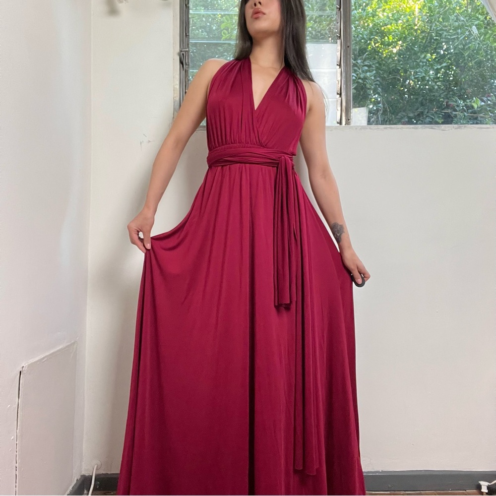 ♥️Burgundy red “infinity” maxi dress